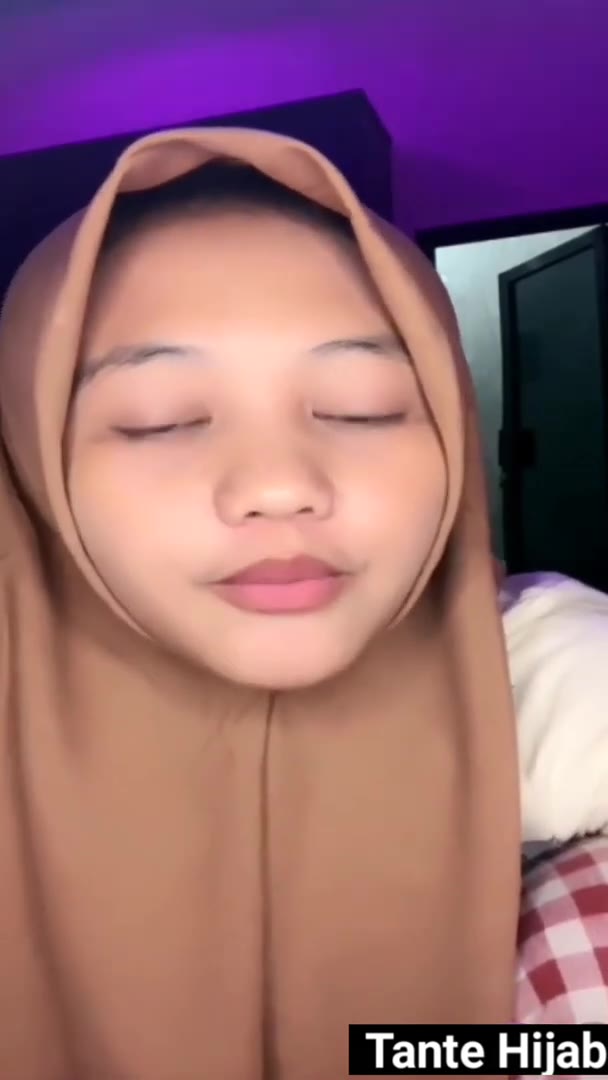 Thumbnail untuk Sebelum Tidur Tante Persiapan Ini Hijab Yakwad Download