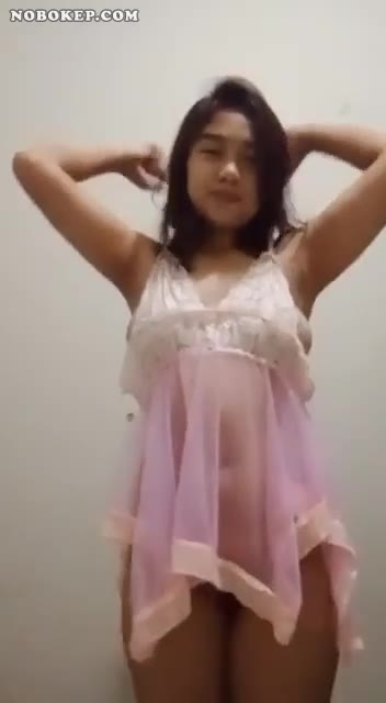 Thumbnail untuk Bokep Indo Selebgram Tiktok Viral Fitria Dewi 02