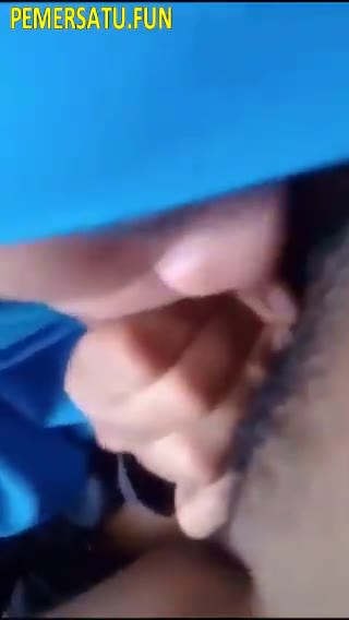 (new) Abg Jilbab Biru Hisap Titit