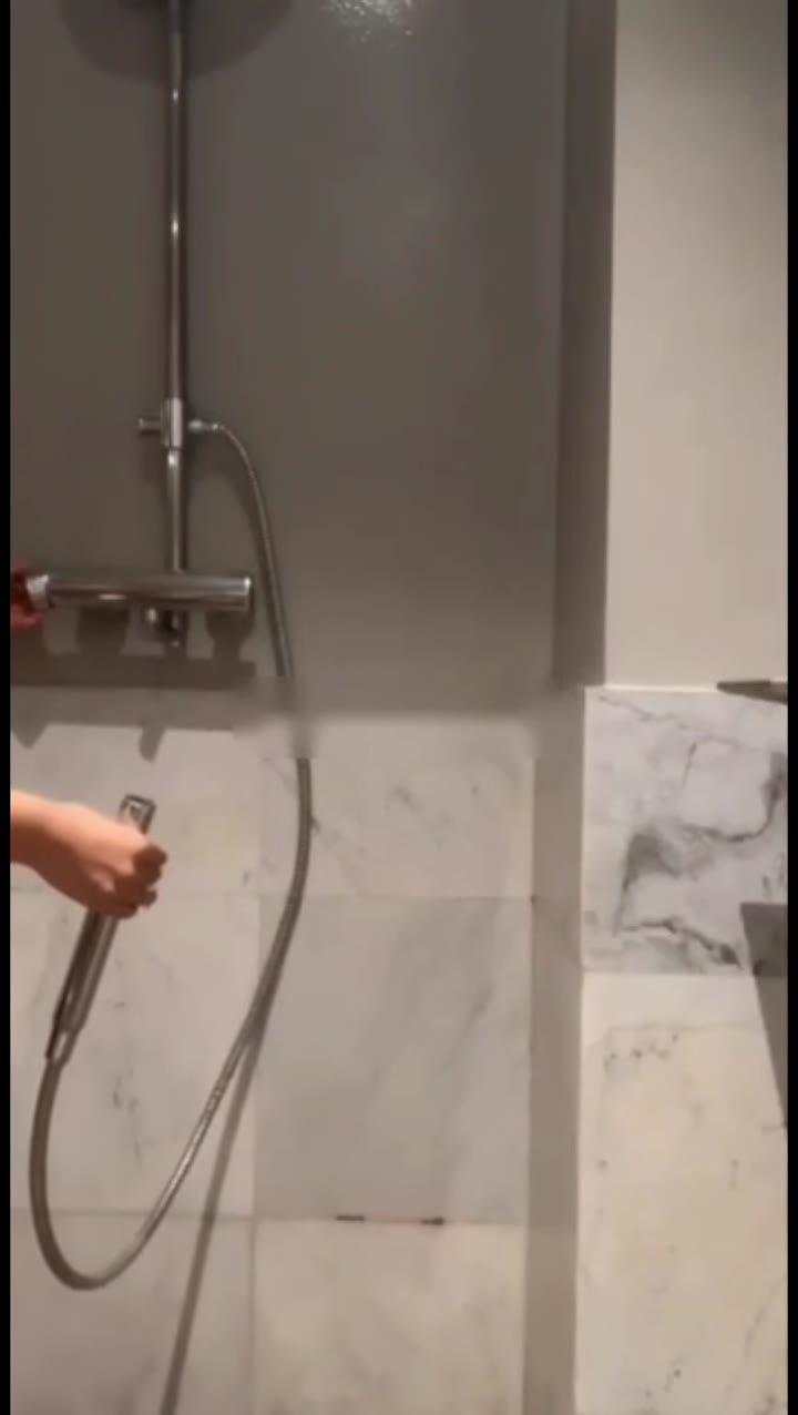 Thumbnail untuk Selebgram Indo Sange Colmek Di Shower Hd Porn