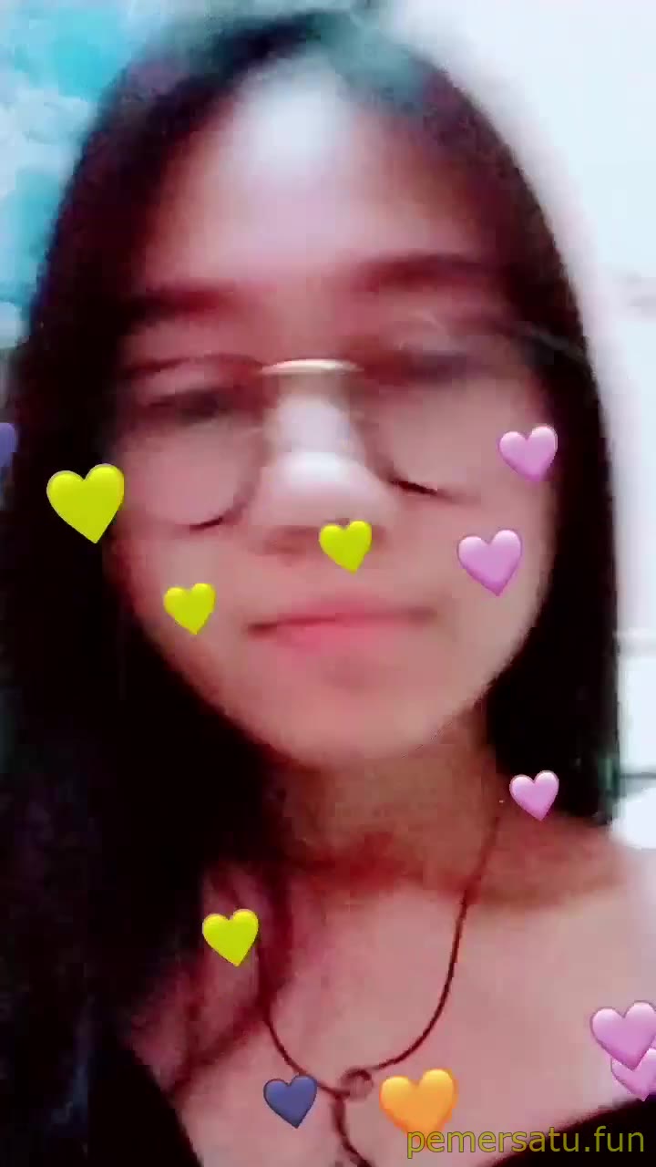 P44 Abg Lugu Berkacamata Bernama Cindy Yang Viral Di Tiktok