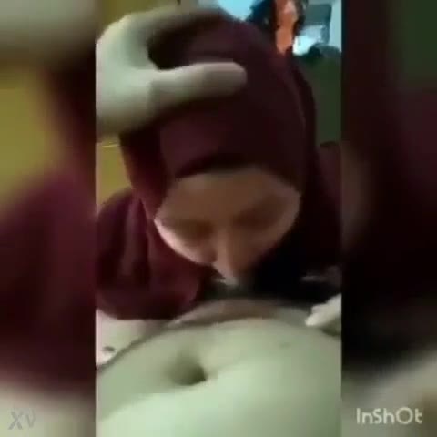 Thumbnail untuk Viral Sepongan Manja Dari Cewe Indo Hijab Cantik
