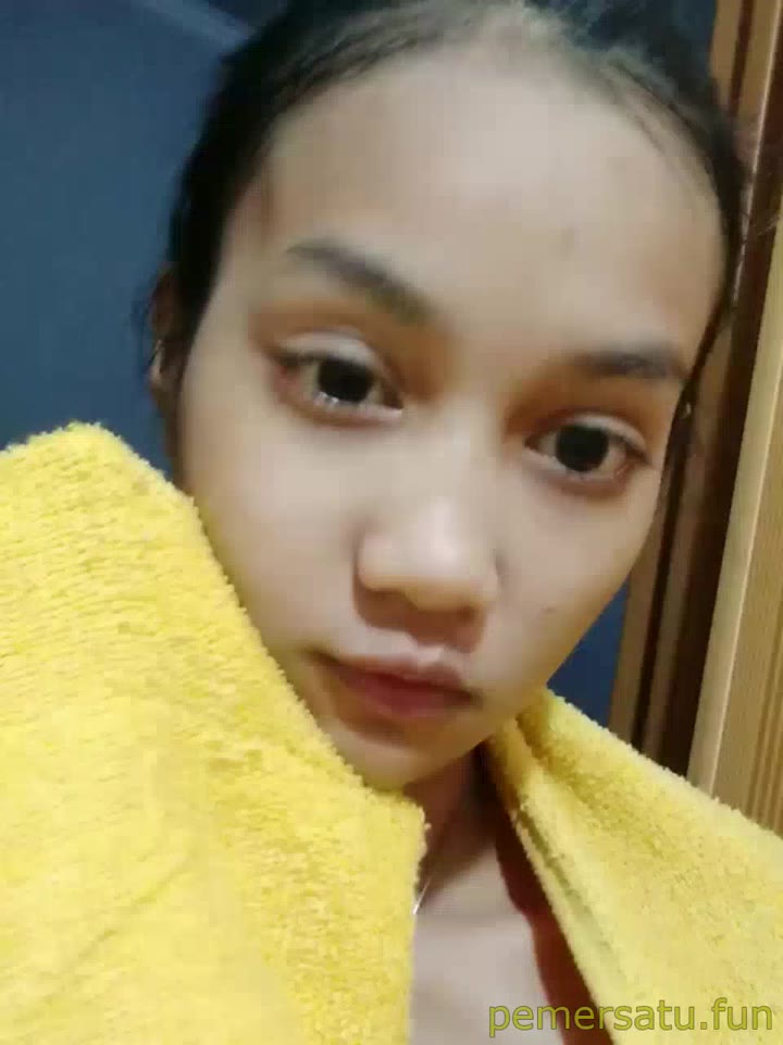 P3 Lilia Abg 18yo Centil Memeknya Bisa Empot