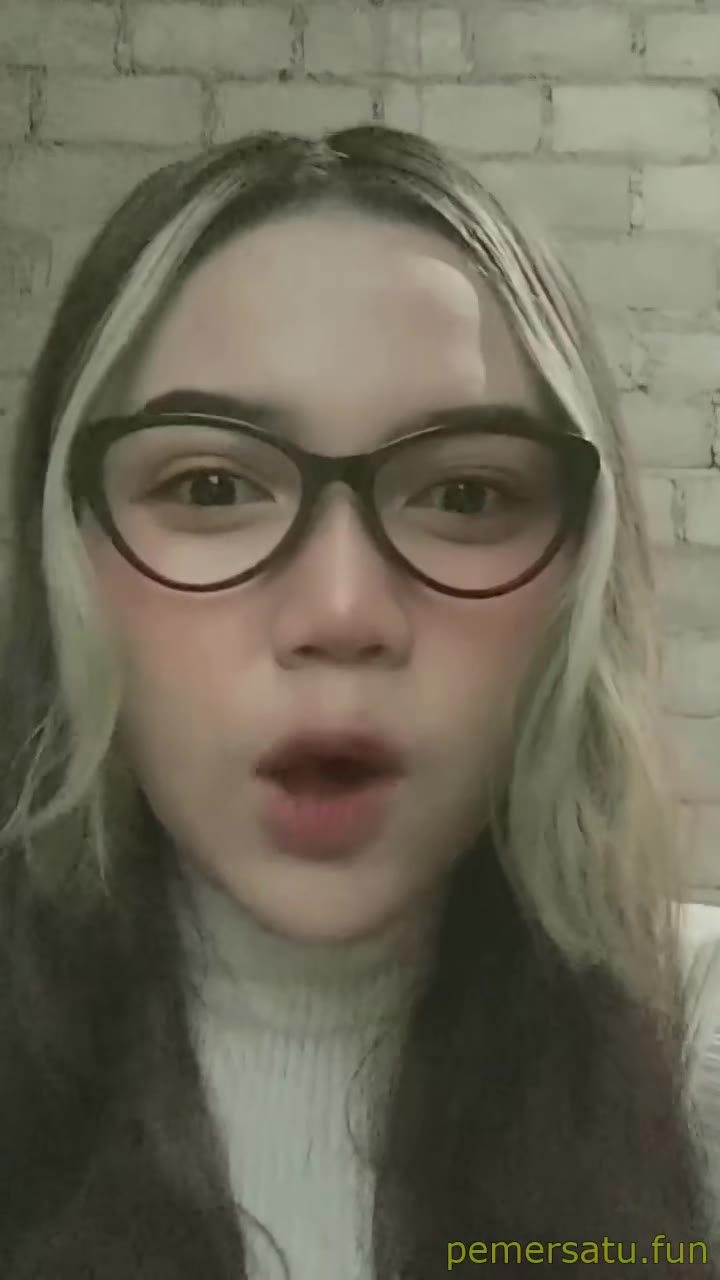 P47 Nabila Chapter 2 Abg 18yo Hijab Sange Kacamata Colmek