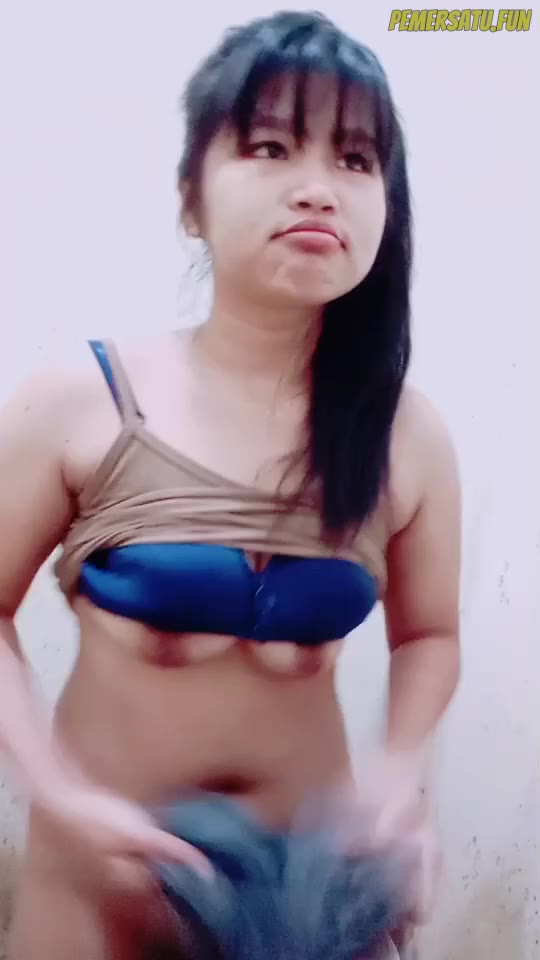 P4 Karyawati Hijab 18yo Baru Lulus Tobrut