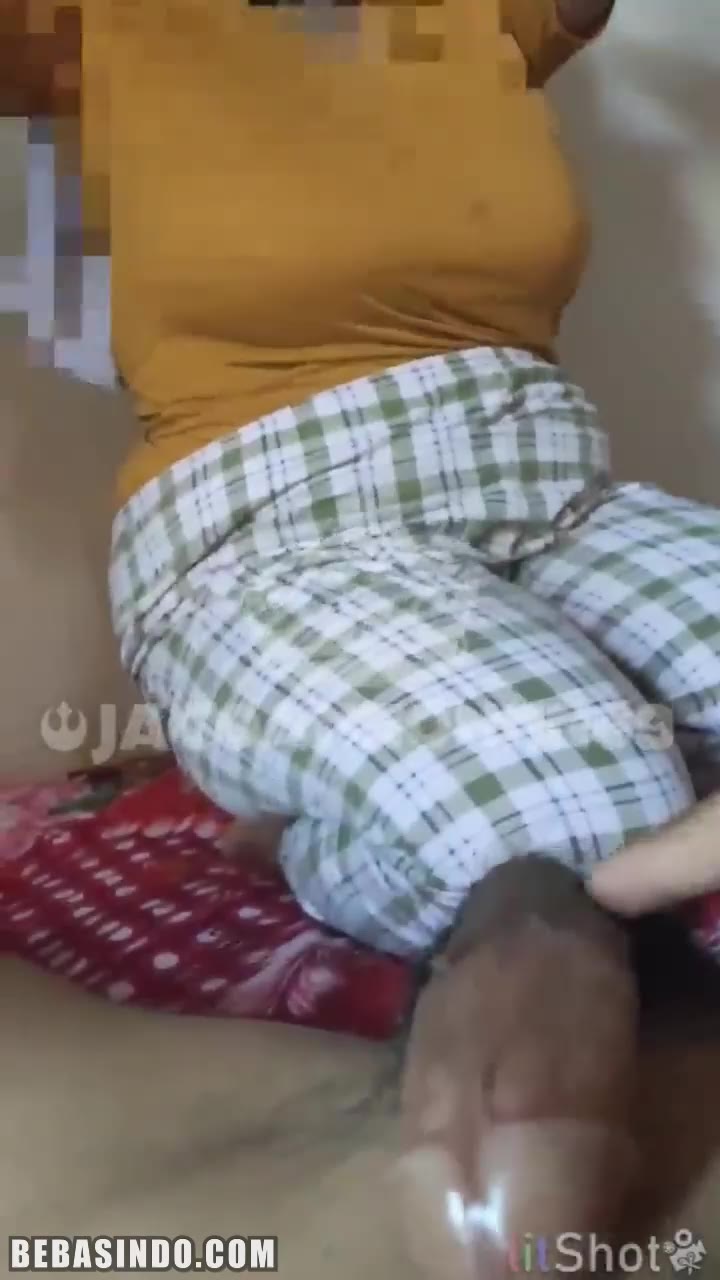 Thumbnail untuk Binor Jilboobs Nyepong Kontol Gede Video Bokep video