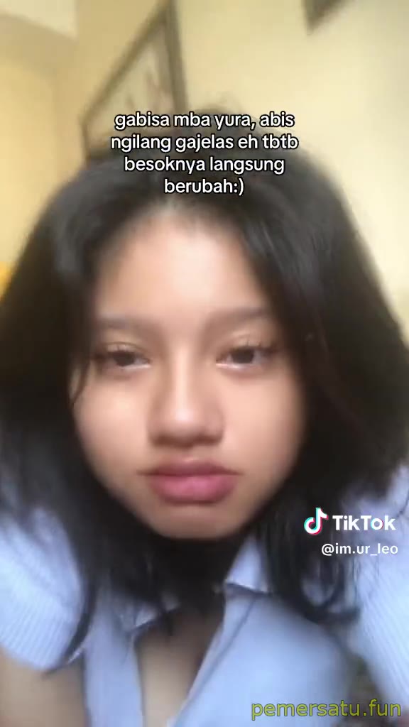 P3 Hijab Tiktoker Manis 18yo Abg Dientot Ditemani Kawan Threesome