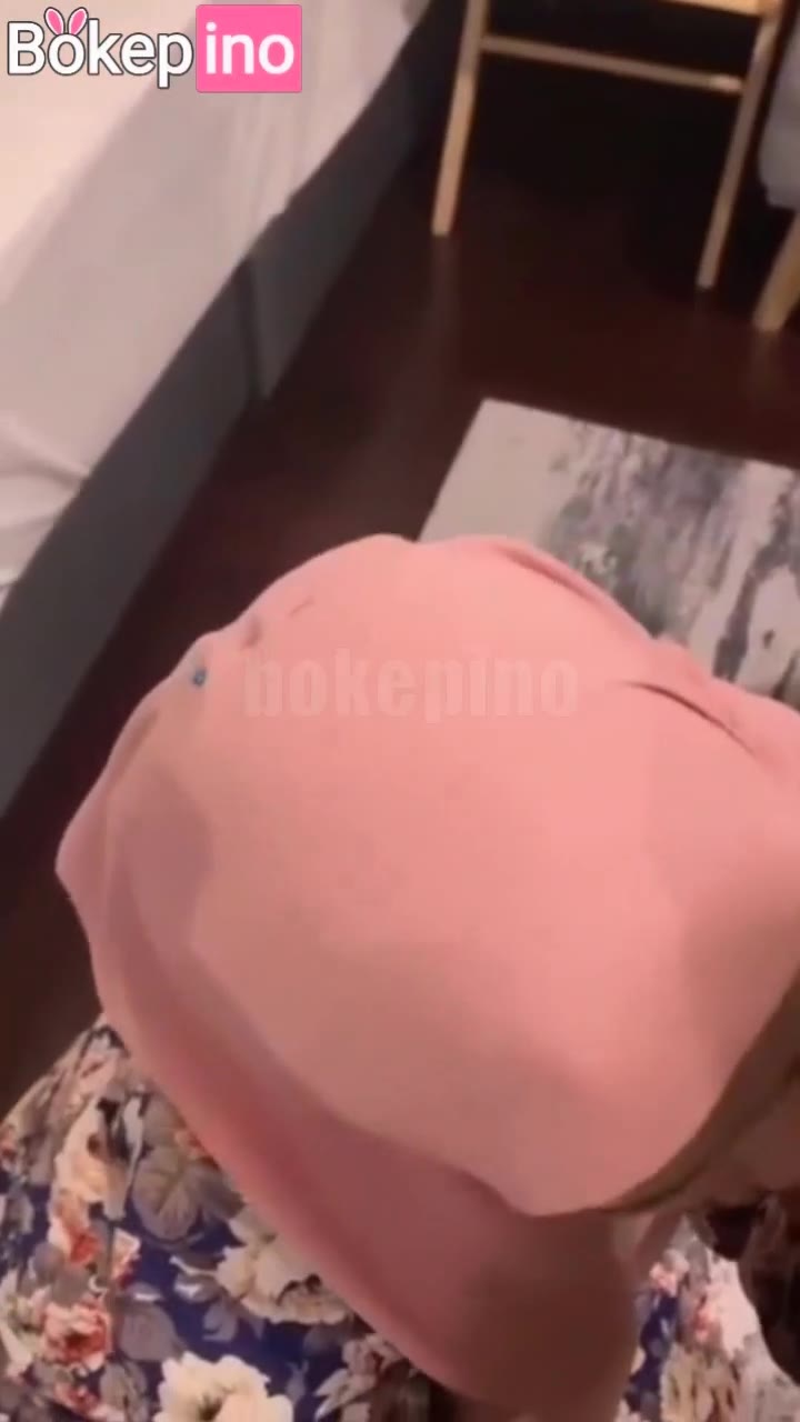 Thumbnail untuk Hijab Pink Meki Sempit Kesakitan Lulustream Bochiel Hijabers