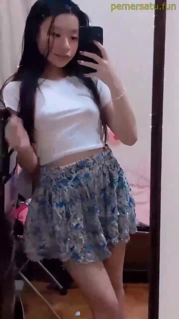 P33 Frisly ABG 18yo Ngentot Binal