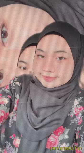 P3 Arinah Jilbab Binal Suka Bikin Status IG