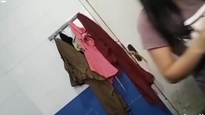DoodStream Kamera Tersembunyi Ngintip Kakak Ganti Baju - DoodStream -