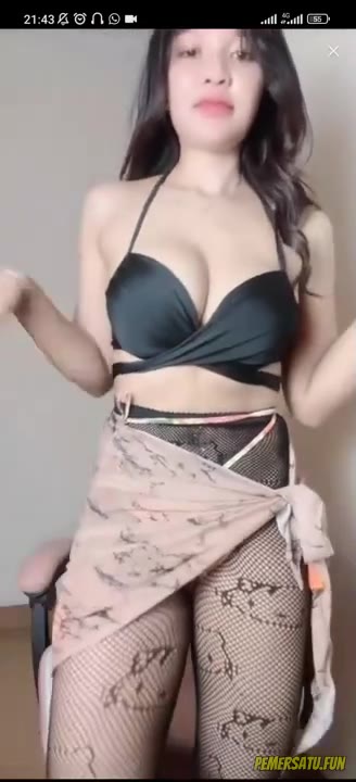 P26 Adenia Baju Haram Cantik Colmek Live