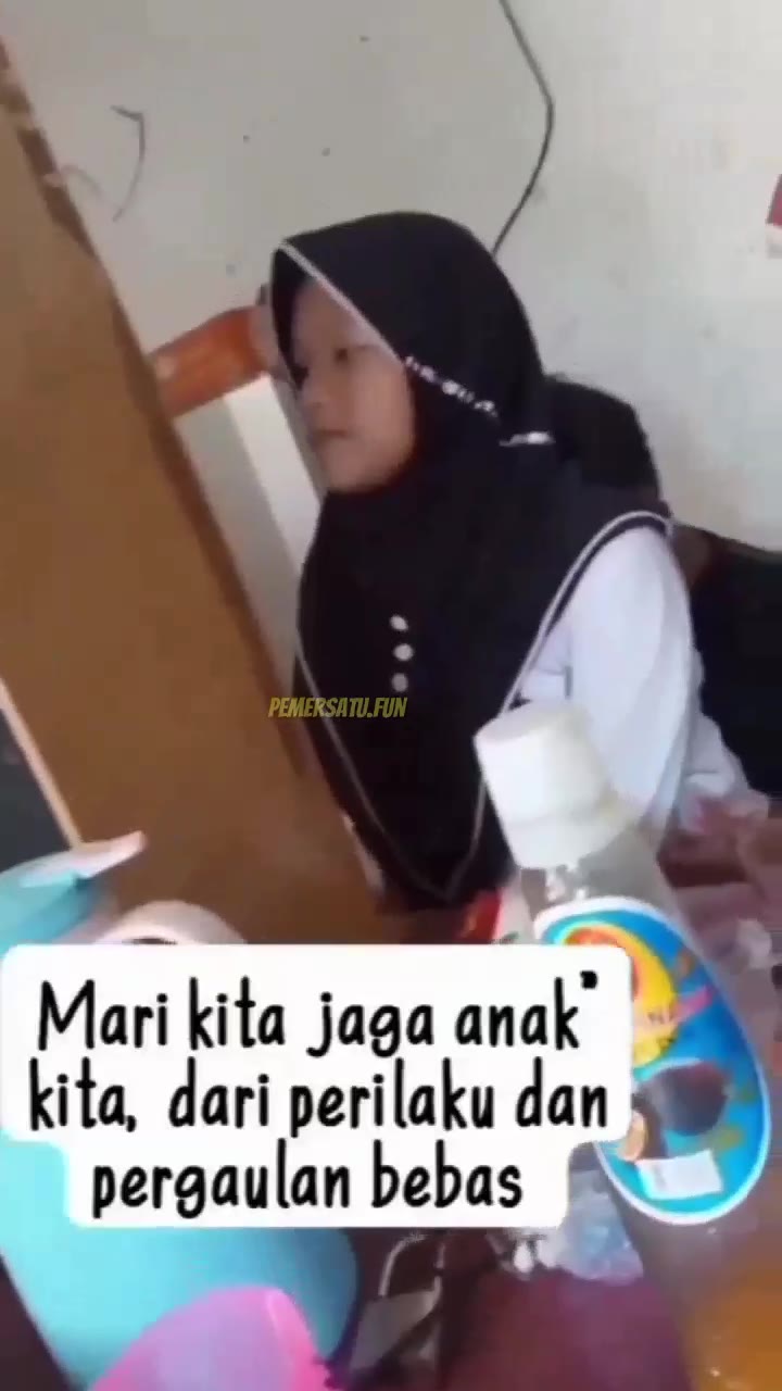 Copy-merged-1680527639107 Abg Sekolah Sedang Menduduki Kontol Pacar Direkam -