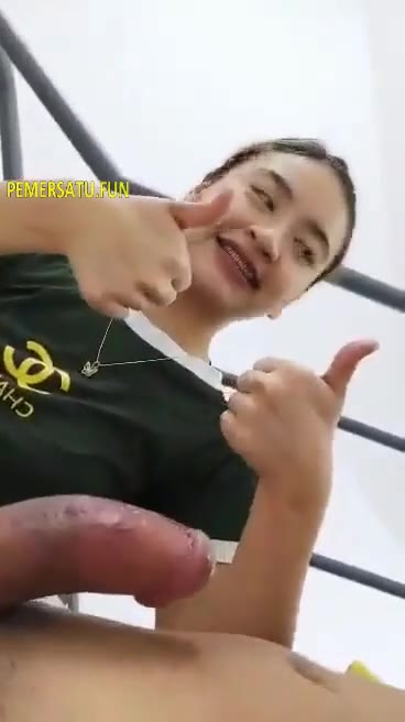 (new) Abg Pakai Behel Sepong Crot Dimulut