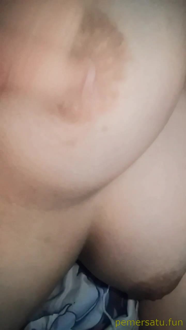 P78 Abg 18yo Hijab Memek Sempit Harum