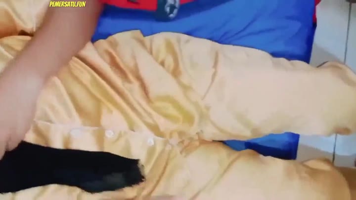 Ewe Iilbab Daster Kuning Ternyata Memek Nya Gayel Pgn Di