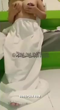 Thumbnail untuk Bokep Viral Mukena Bugil Maela Maelaelakitty23 Indojav Doodstream
