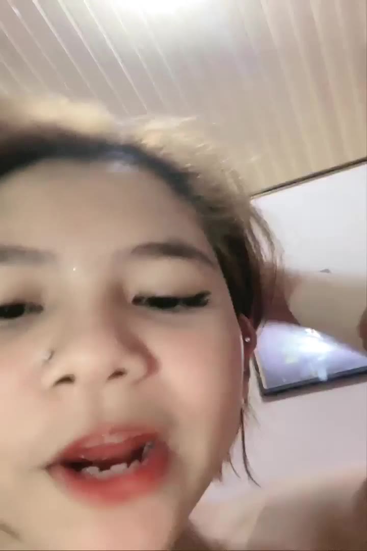 Thumbnail untuk Kin Live Ewe Barbar Download Video Cantik tobrut