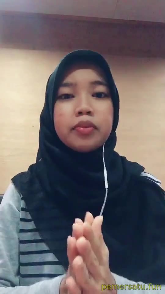 P132 Nurul Syafina Jilbab Pap Tetek