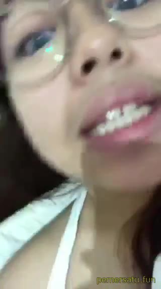 P11 Lianne Flores Dan Dokumentasi Tersebar Saat Service HP