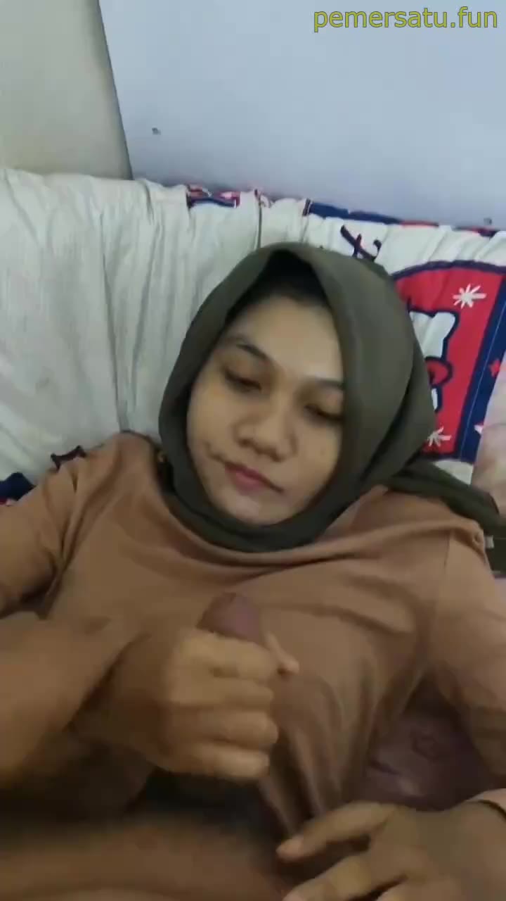 P6 Abg 18yo Hijab Ngentot Di Atas Motor