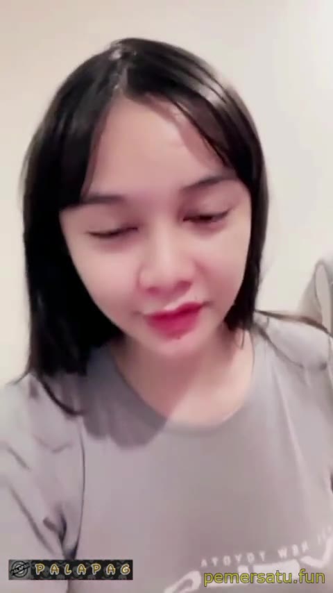 Gede Viral! -- Novia Si Cantik Gabut Pamer Tete
