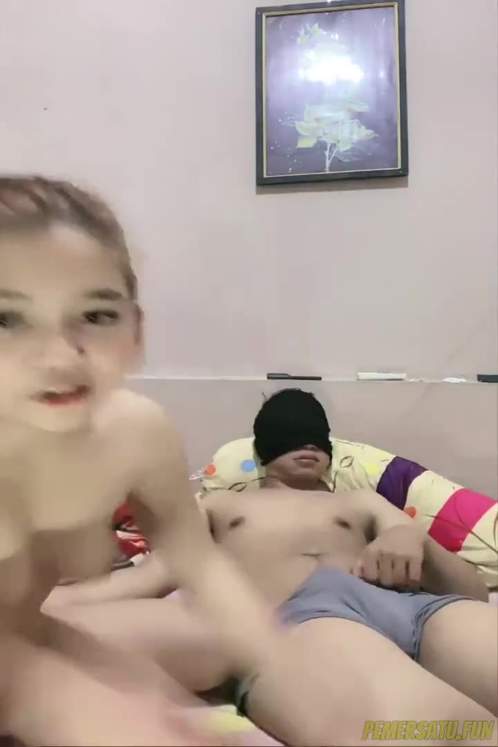 2 Elsa