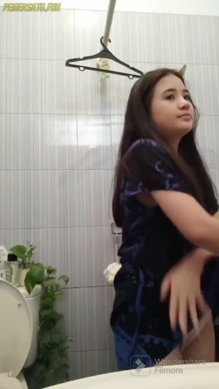 Baju Bikin Penasaran Rekam Si Cantik Buka