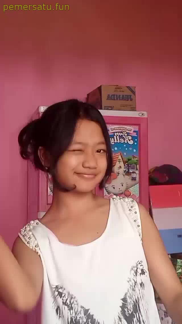P6 Alia Esempe ABG Segar 18yo Tiktokan Bugil