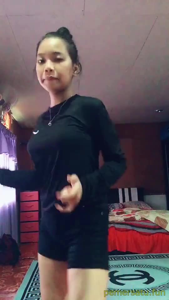 P161 Nurul Syafina Jilbab Pap Tetek