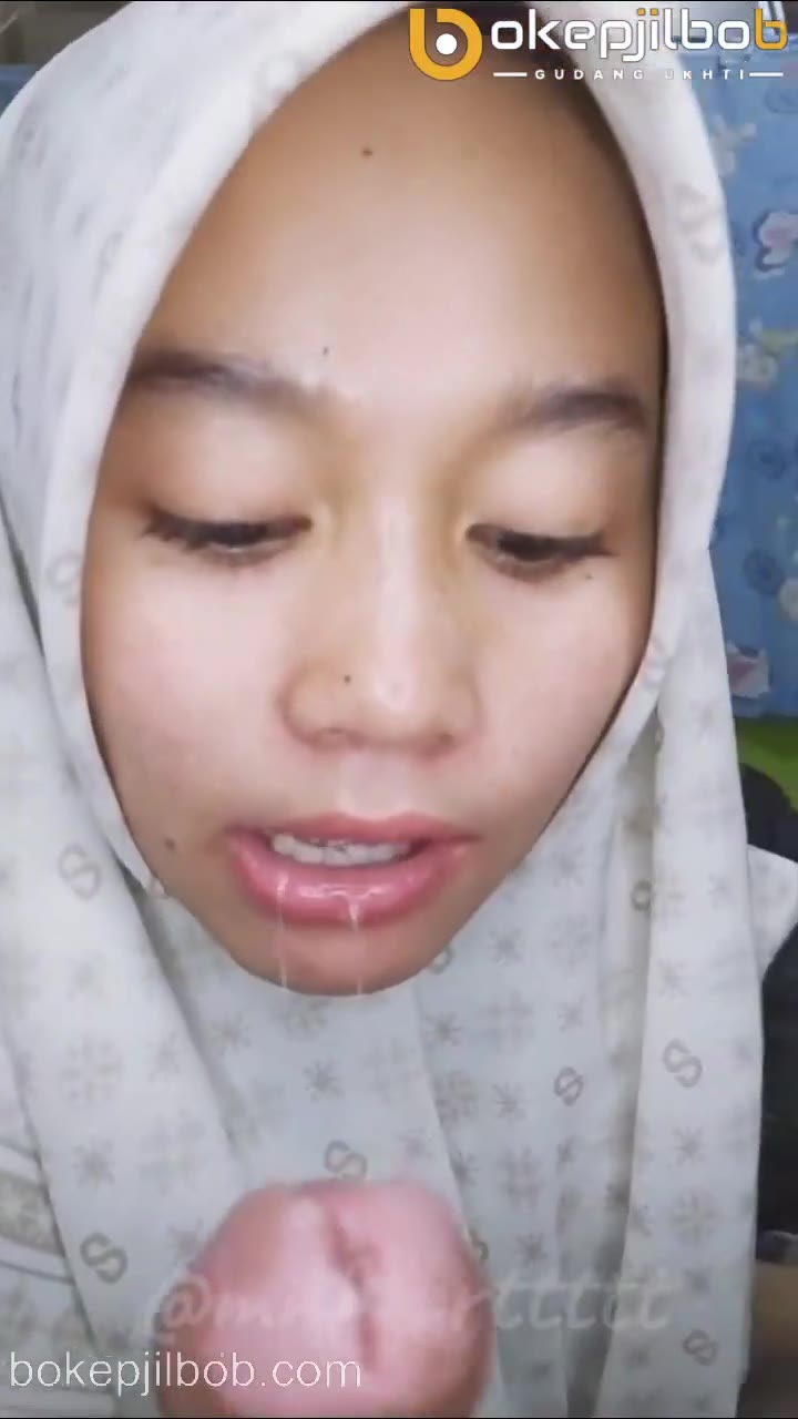 Bokep Jilbab - Tocil Kerudung Nafsu Parah Melet2