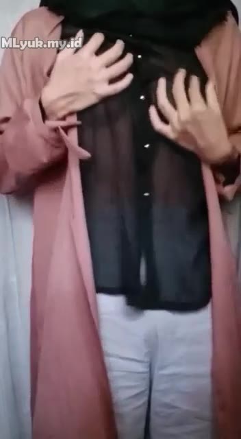 Transparan Ukhti Nakal Pake Baju