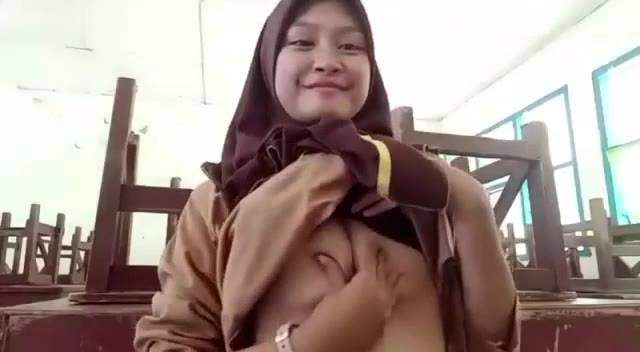 Thumbnail untuk Viral Abg Pramuka Hijab Remas Susu Bokep Dood