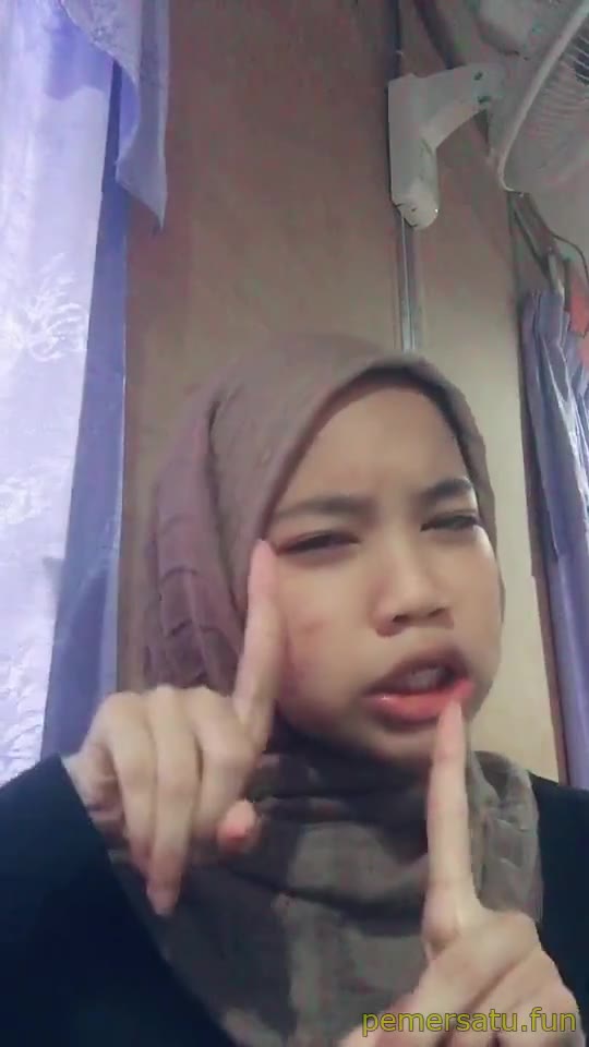 P197 Nurul Syafina Jilbab Pap Tetek