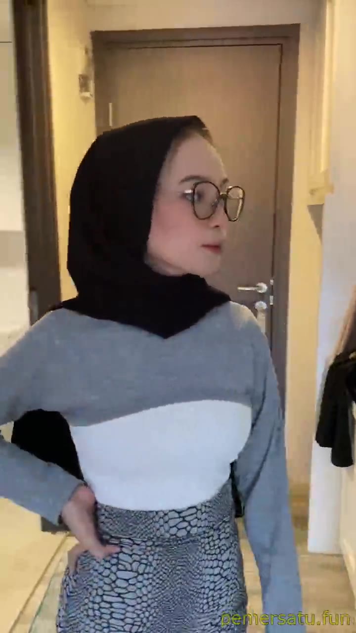 P11 Trakteer Fadhilarzk Hijab Sange Viral