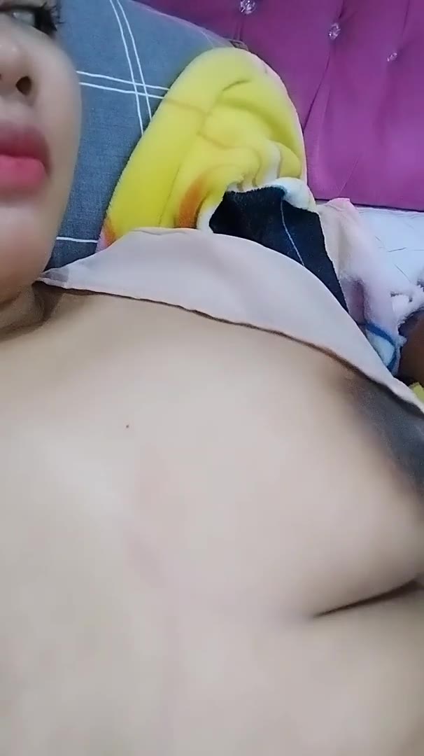 Thumbnail untuk Kenyot Nenen Uting Coklat Mbak Busui Mona Id 1