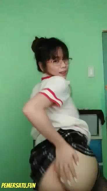 P4 Tembok Hijau Yang Suka Colmek Part