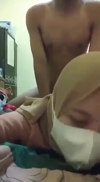 DoodStream Cewek Jilbab Di Ewe Dari Belakang Sama Pacar -