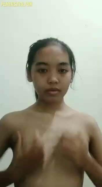 07 Rakiyah ABG 18yo Pap Susu Part
