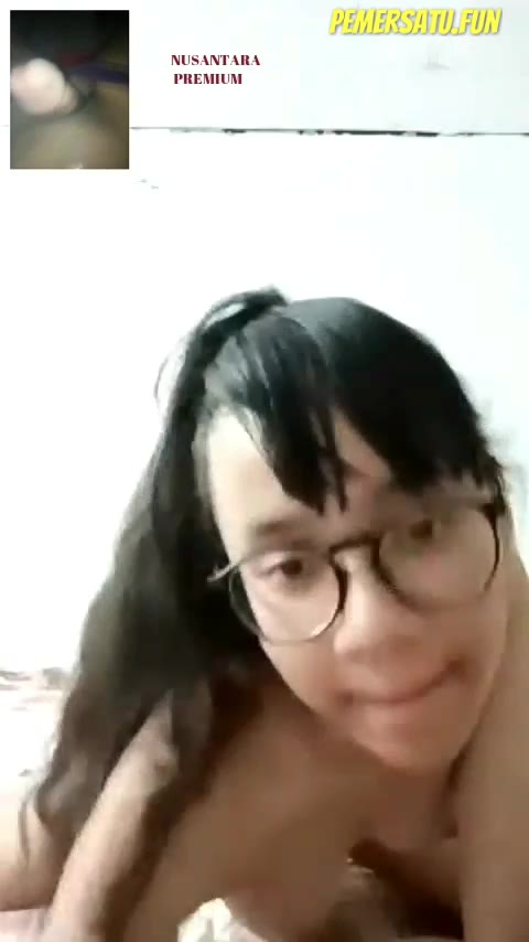 P3 Vcs Coli Enak Ditemenin Abg 18yo Berkacamata Part