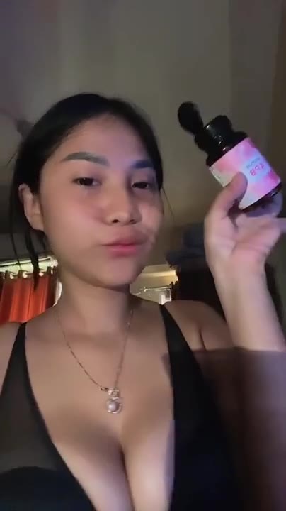 Thumbnail untuk Bokep Live Selebgram Cantik Pamer Tete Vidio viral