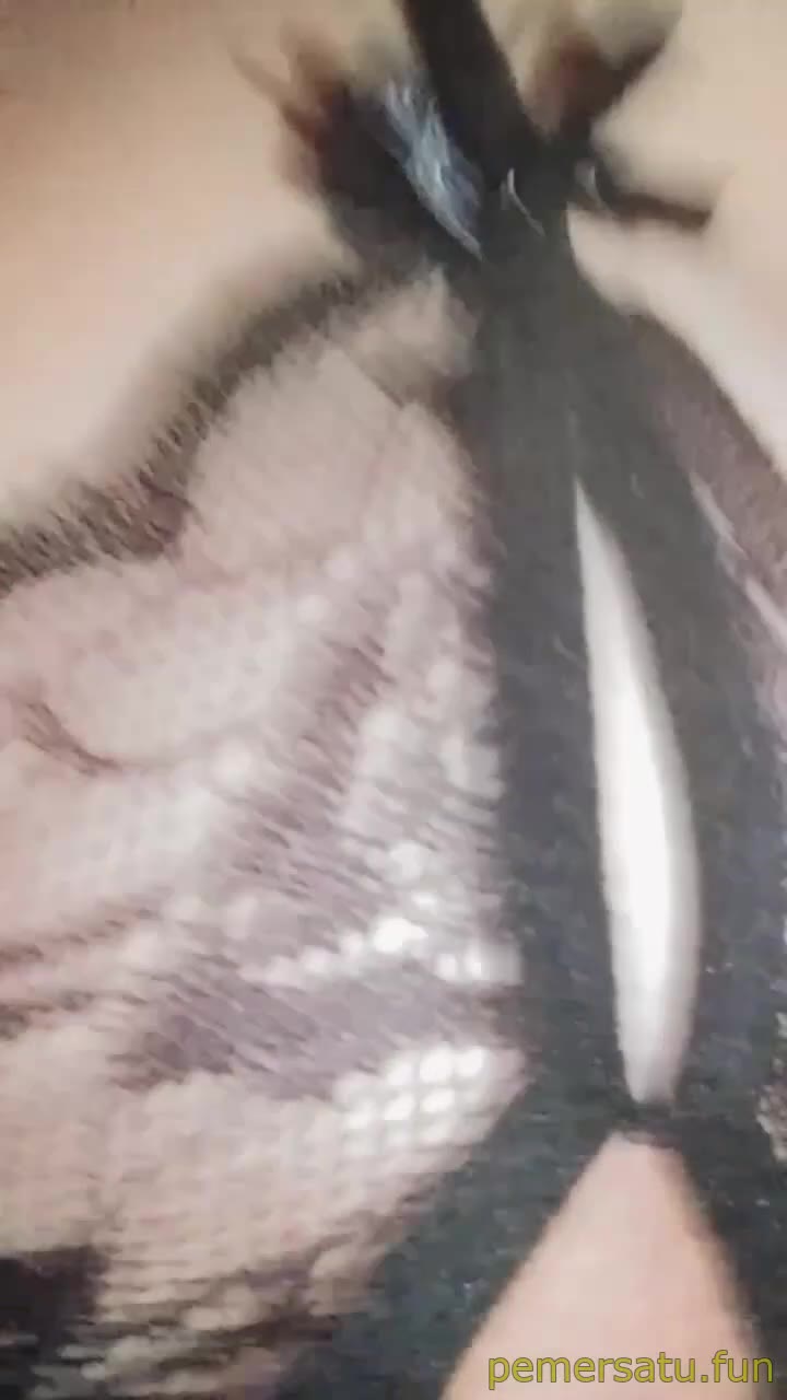 P63 Abg 18yo Hijab Memek Sempit Harum