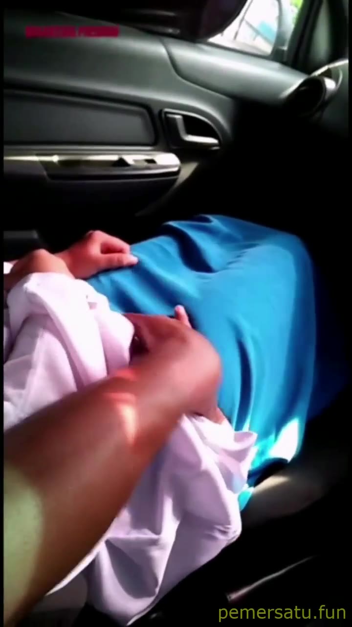 P3 Jemput Pacar Abg 18yo Main Di Mobil Lanjut Entot Di Kamar