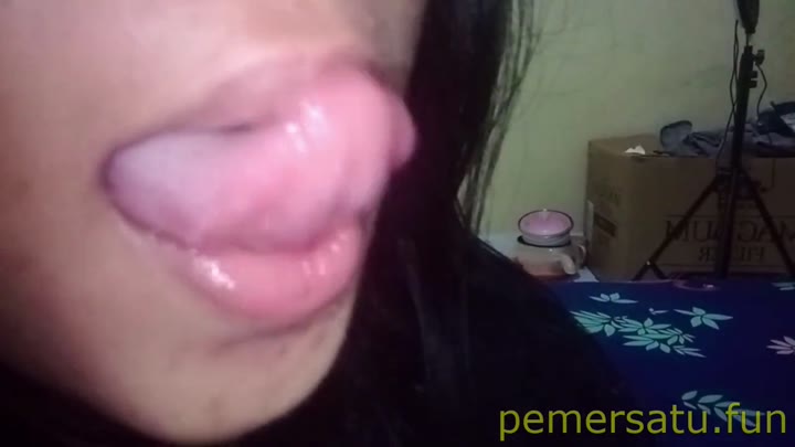 P2 Kiraa 18yo Sange