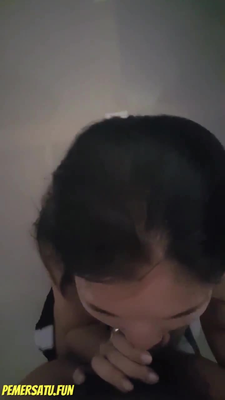 P2 Si Cantik Pasrah Nerd Di Entot Part