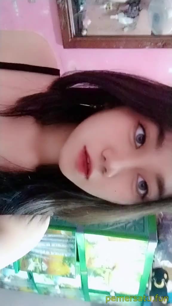 P8 Abg Lugu Berkacamata Bernama Cindy Yang Viral Di Tiktok