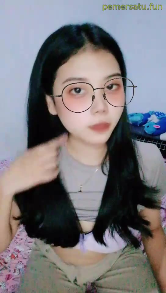 3 terbaru porno Alya Suka Live Nungging 