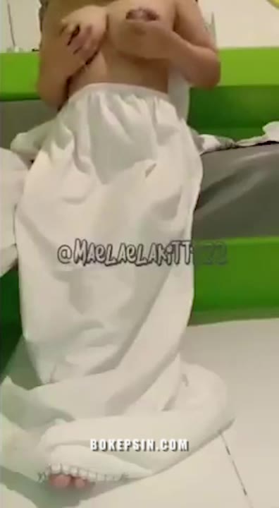 Thumbnail untuk X Bokep Viral Mukena Bugil Maela Maelaelakitty23 Doodstream