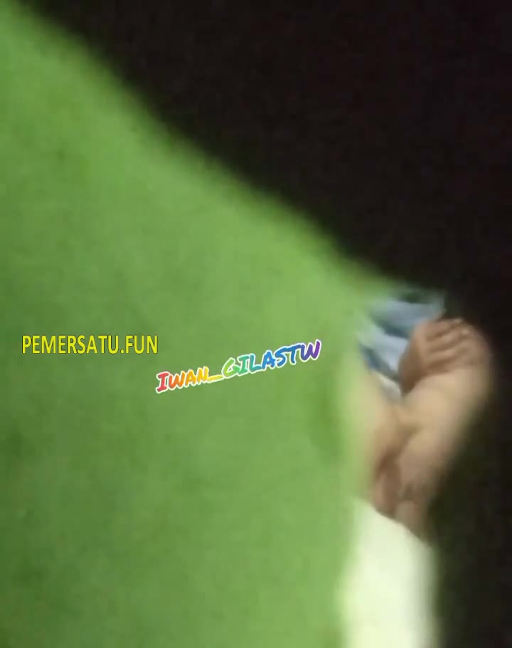 (new) Intip Rekam Abg Tetangga Berjilbab Pas Sendirian Ternyata Suka Omek Mantap Banget