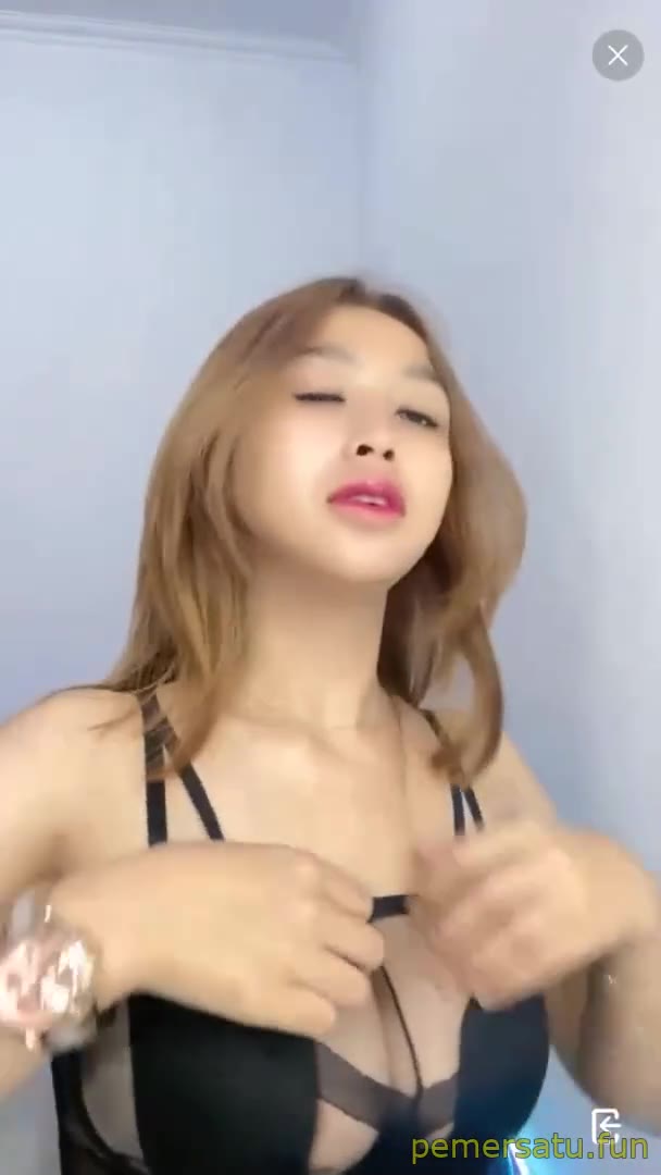 P1 Mutia Cantik Tobrut Mulus